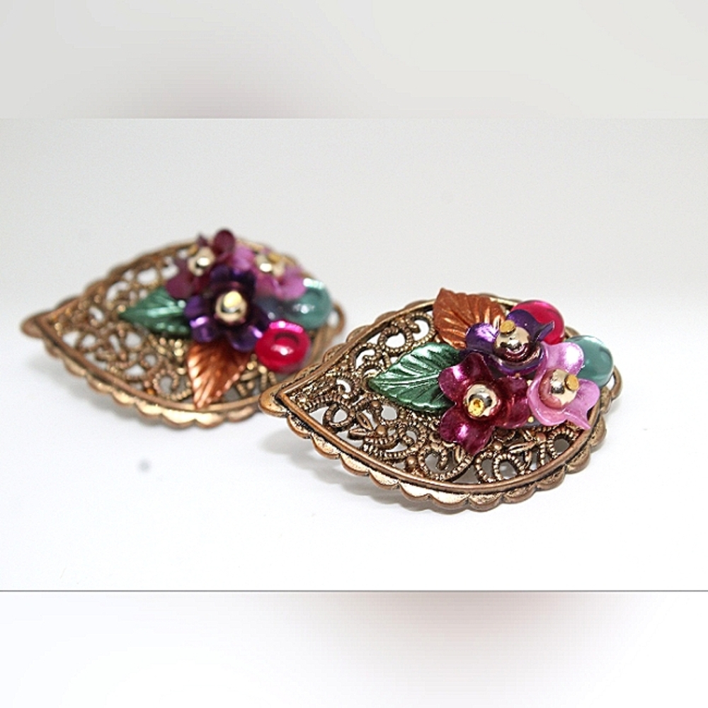 Vintage Floral Filigree Clip On Earrings
